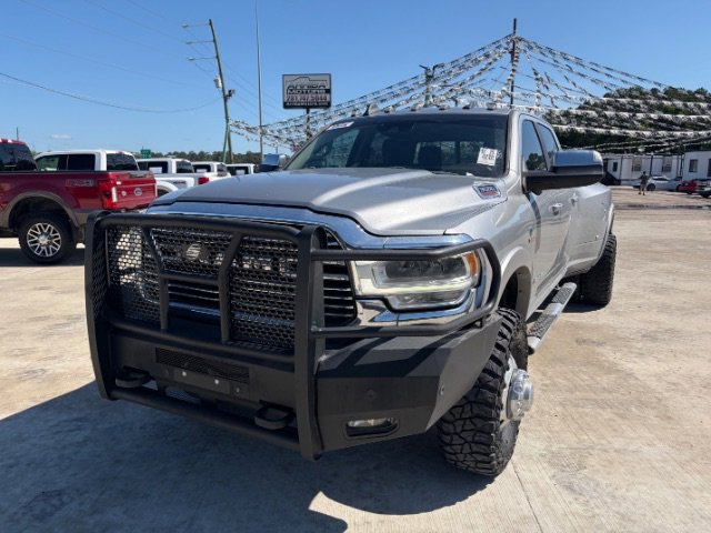 2020 RAM 3500 Laramie 4X4 Crew Cab LWB's photo