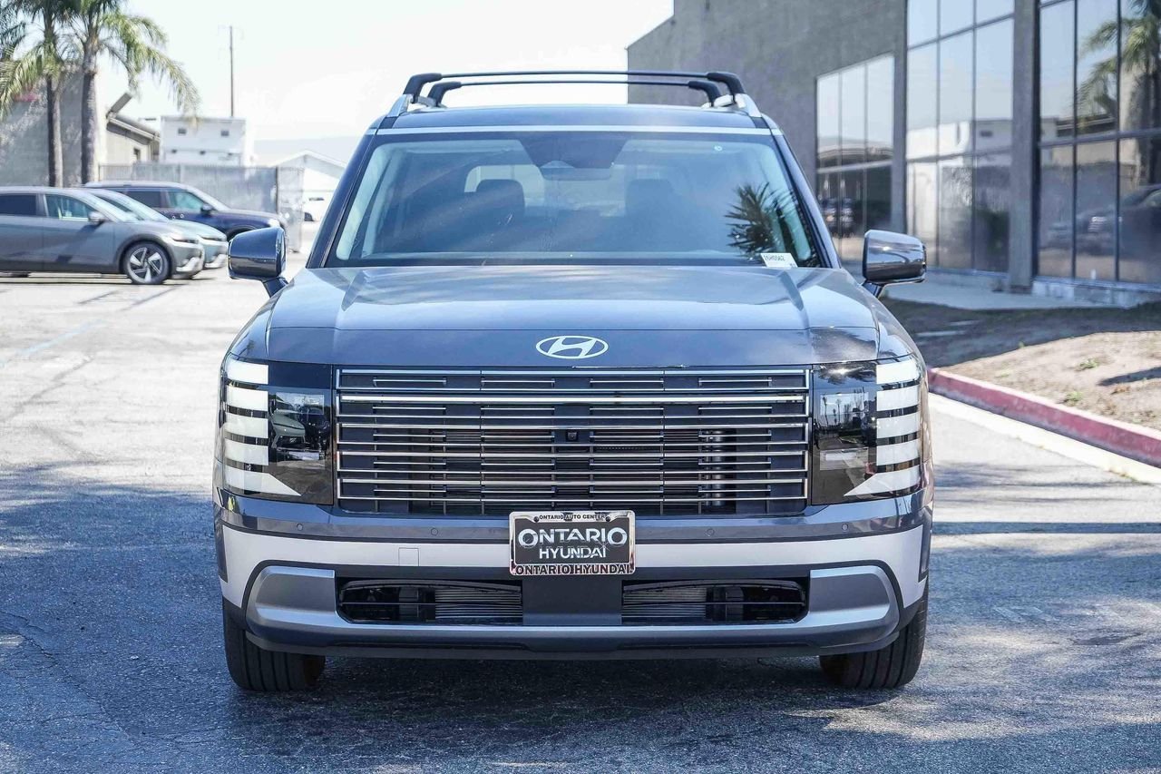 New 2026 Gray Hyundai SEL Premium image 3