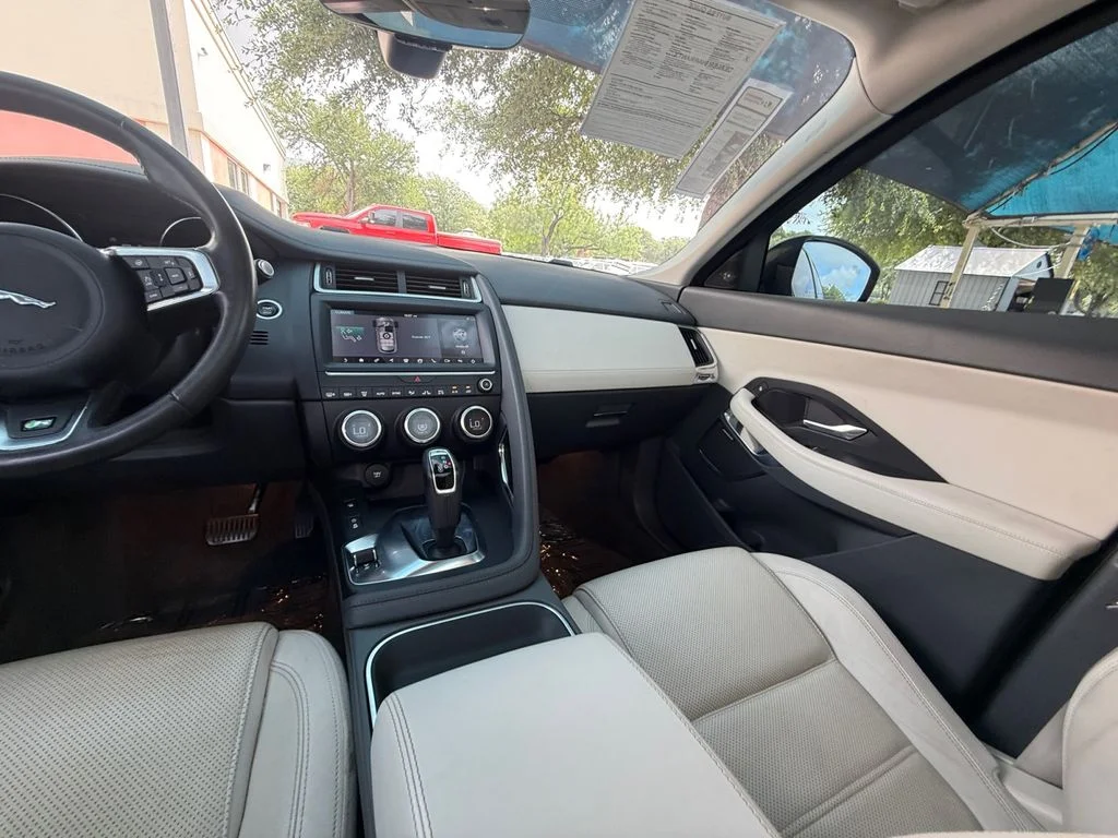 Used 2019 White Jaguar S image 8