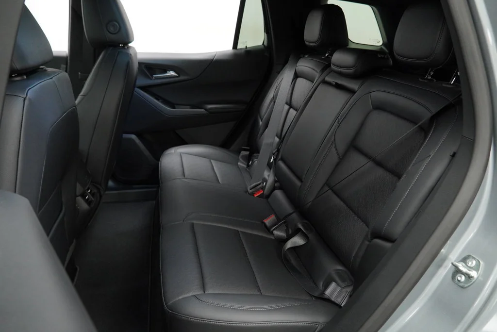 New 2027 Sterling Gray Metallic Chevrolet LT image 12