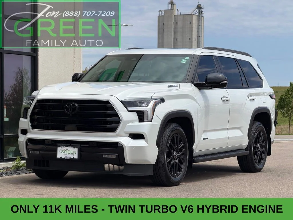 Used 2025 White Toyota Limited image 1