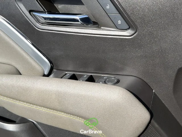 Used 2024 Sterling Gray Metallic Chevrolet ZR2 image 20