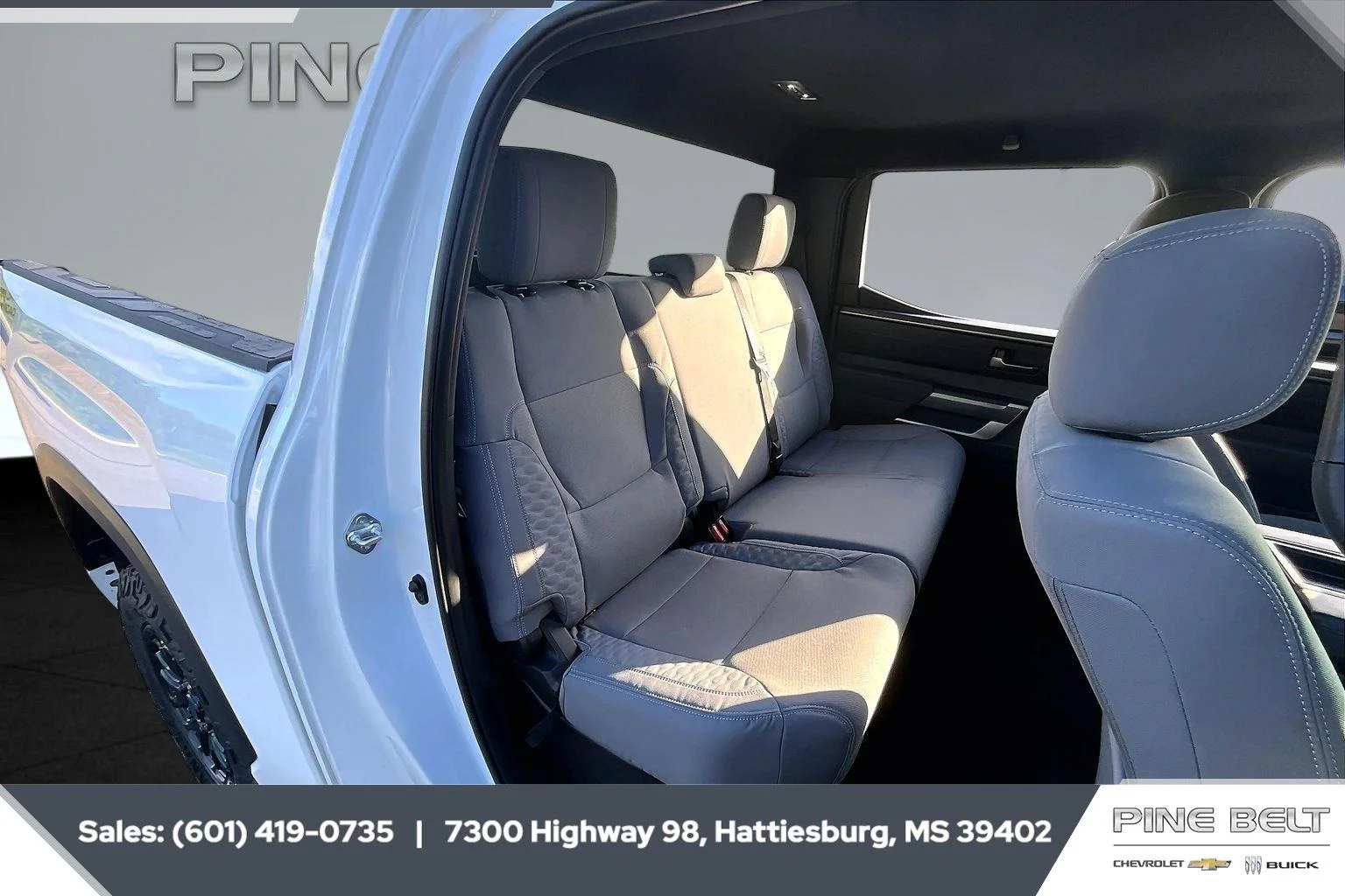 Used 2025 Ice Cap Toyota SR5 image 21
