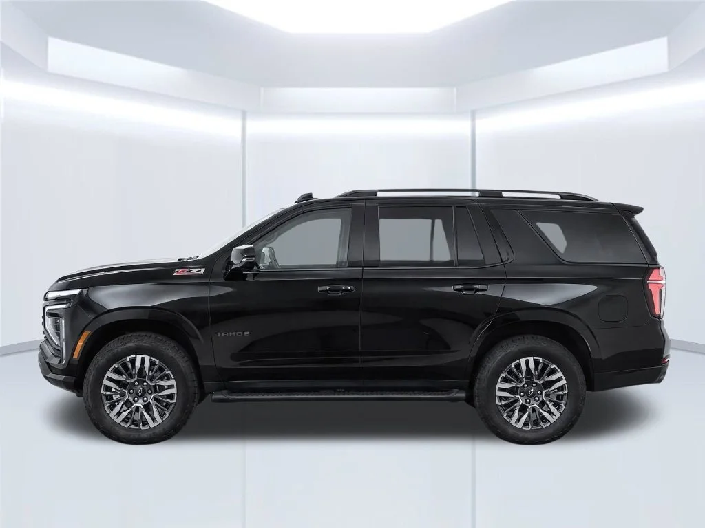New 2027 Black Chevrolet Z71 image 9