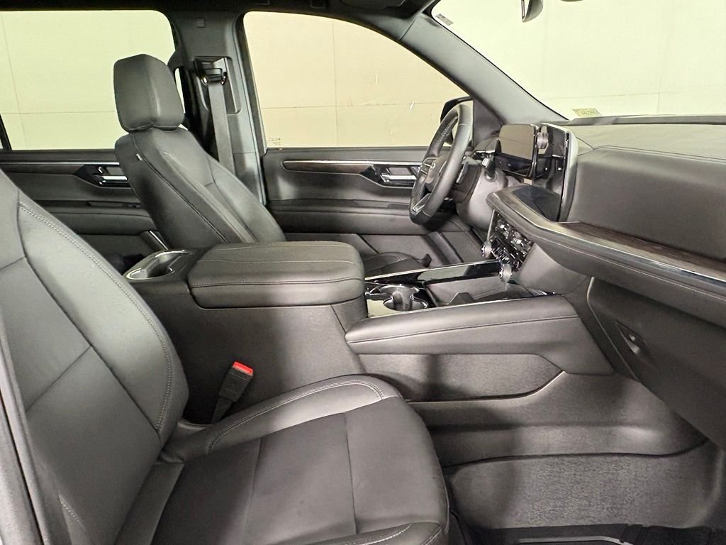 Used 2026 Gray Chevrolet Z71 image 14