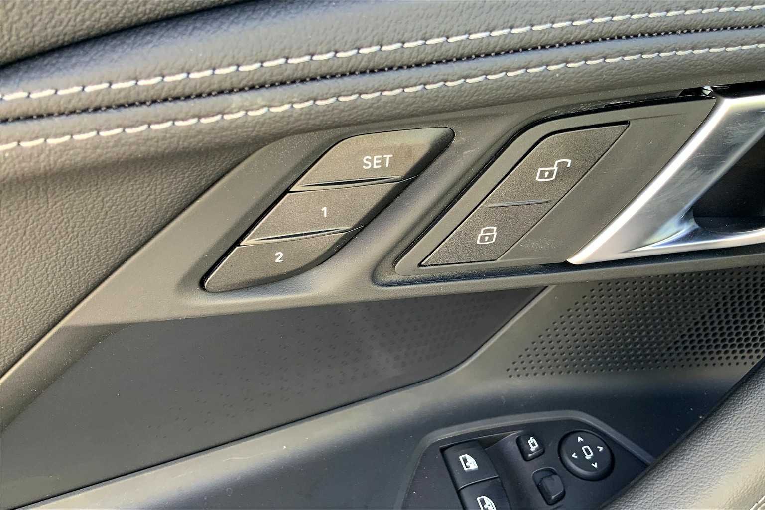 2025 BMW 2 Series 230i - Photo 15