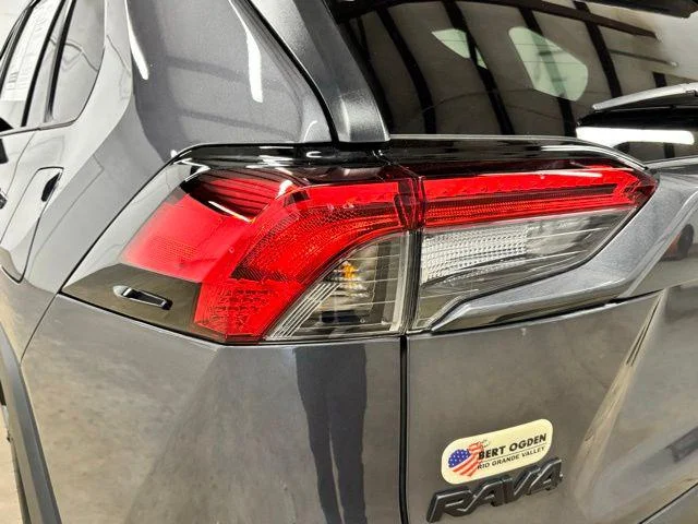 Used 2025 MAGNETIC GRAY MET. Toyota  image 7