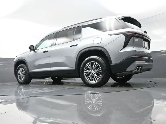 Used 2025 Gray Chevrolet LT image 47