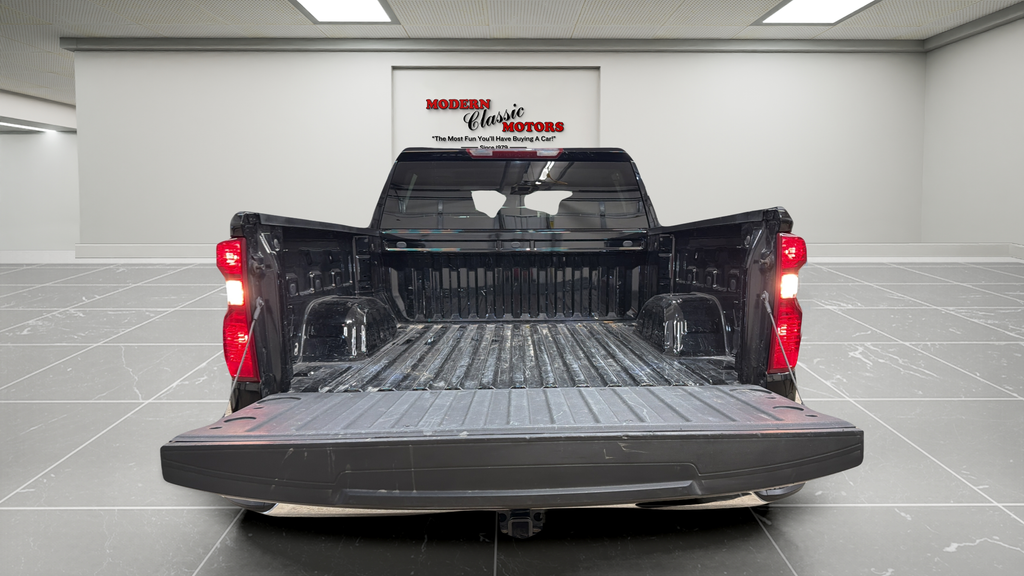 Used 2026 Black Chevrolet LT image 15