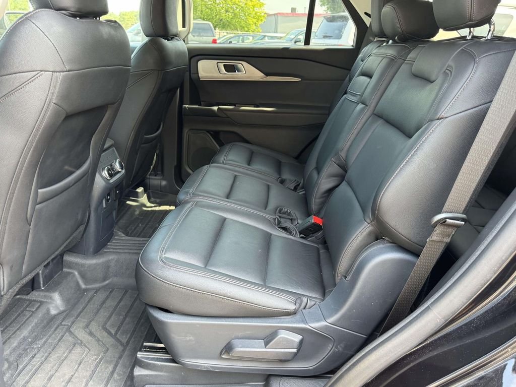 2025 Ford Explorer Active - Photo 17