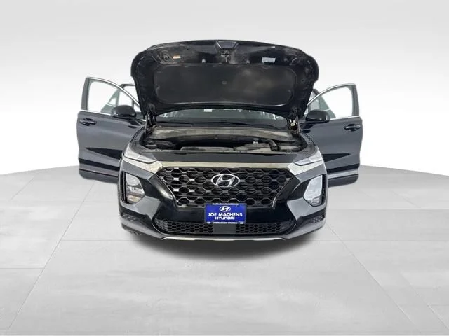 Used 2019 Black Hyundai SE image 11