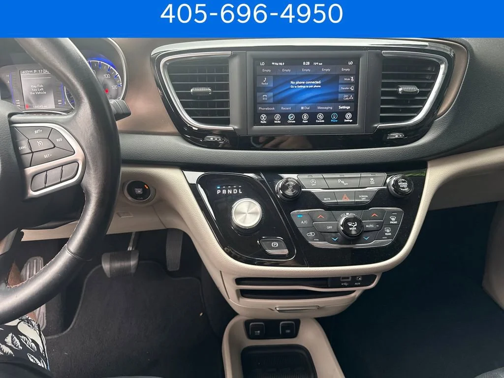 Pre-Owned 2018 Chrysler Pacifica Touring L
