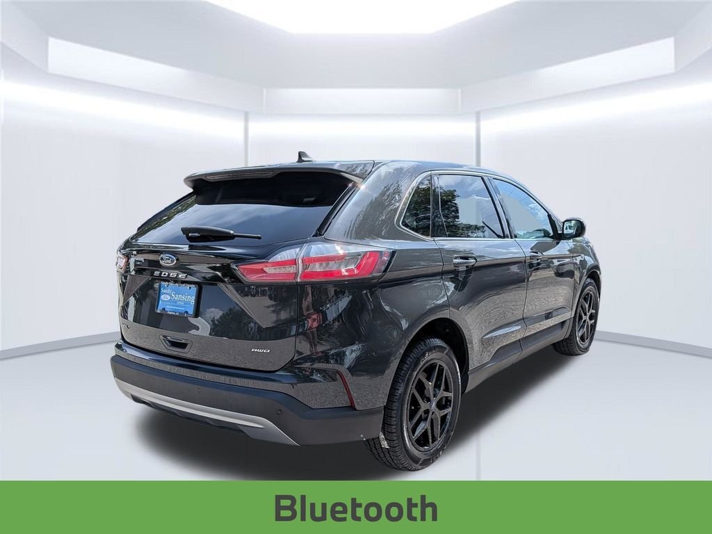 Used 2021 Gray Ford SEL image 6
