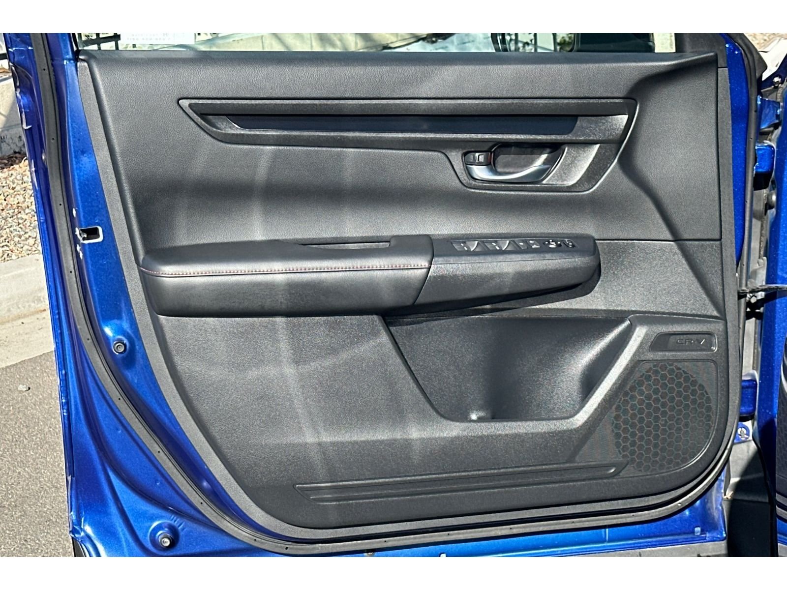 Used 2025 Still Night Pearl Honda Sport image 11