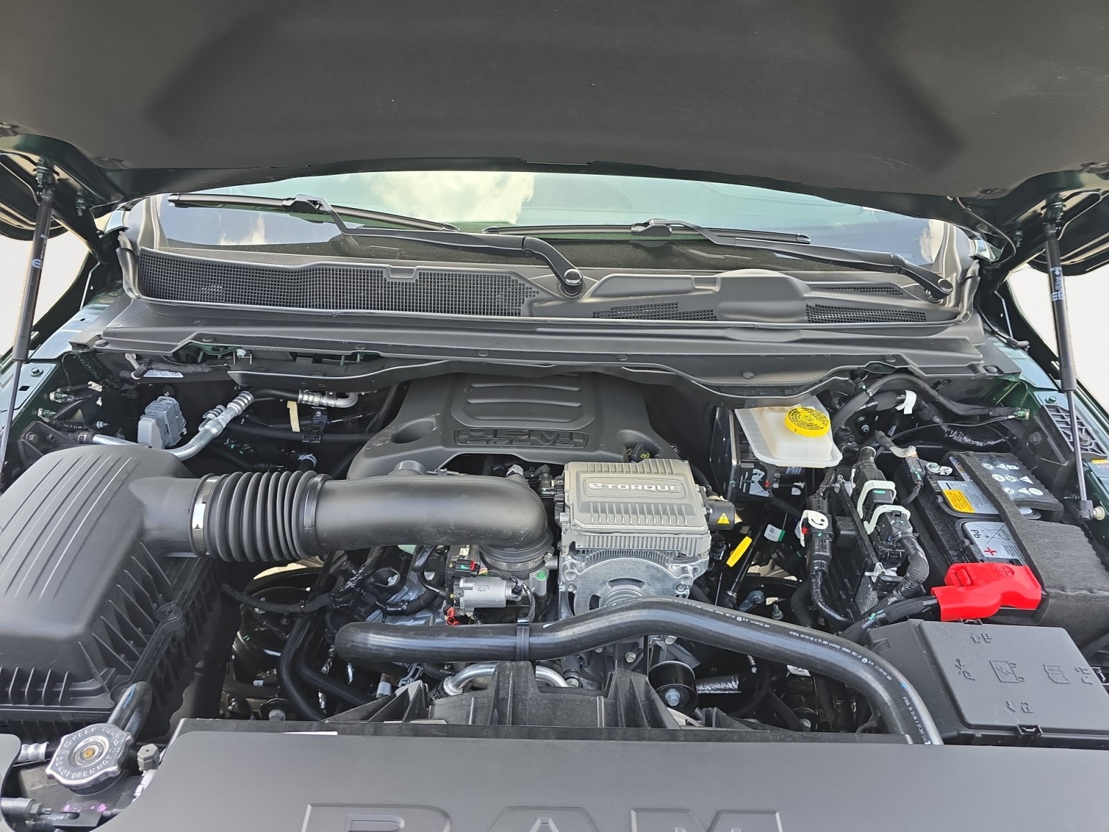 New 2026 Serrano Green Metallic RAM Laramie image 30