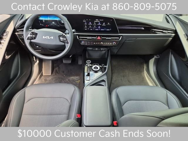 New 2026 Mineral Blue Kia WIND image 21