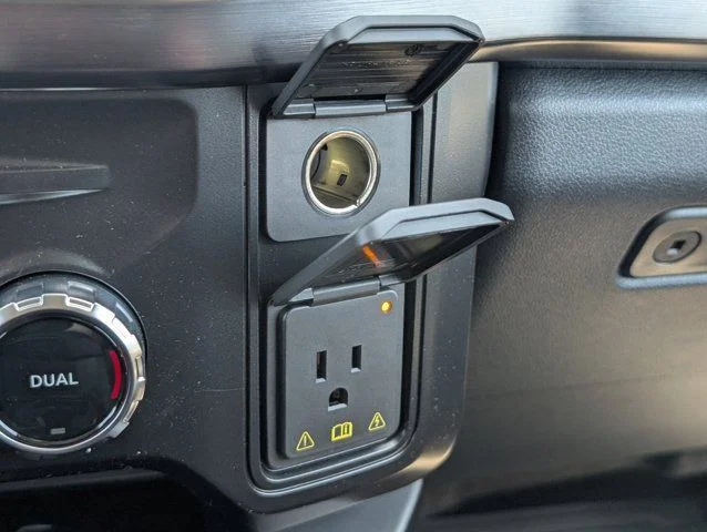 New 2026 Oxford White Ford F-250® Lariat® image 22