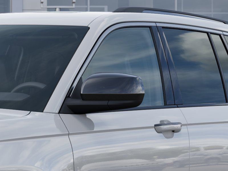 New 2026 Bright White Clear-Coat Exterior Paint Jeep Altitude image 12