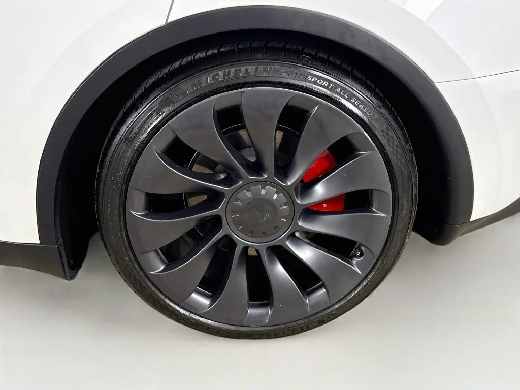 Used 2024 White Tesla Performance image 31