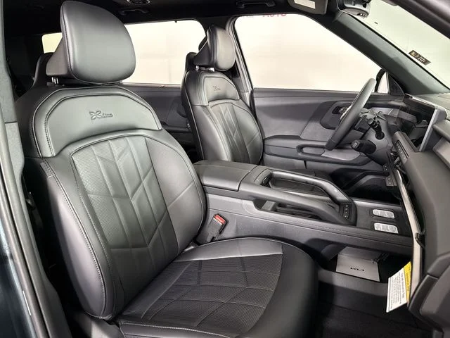 New 2027 Black Kia X-Line EX image 26