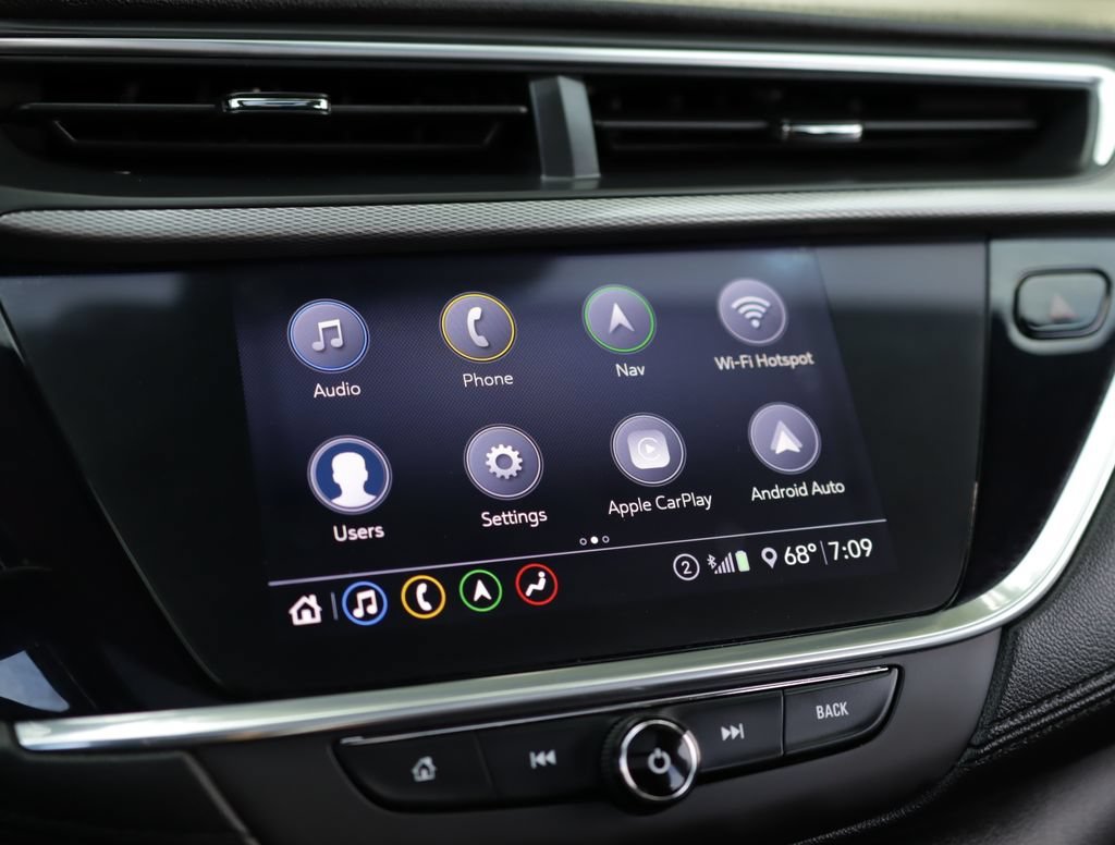 Used 2020 SATIN STEEL METALLIC Buick Essence image 13