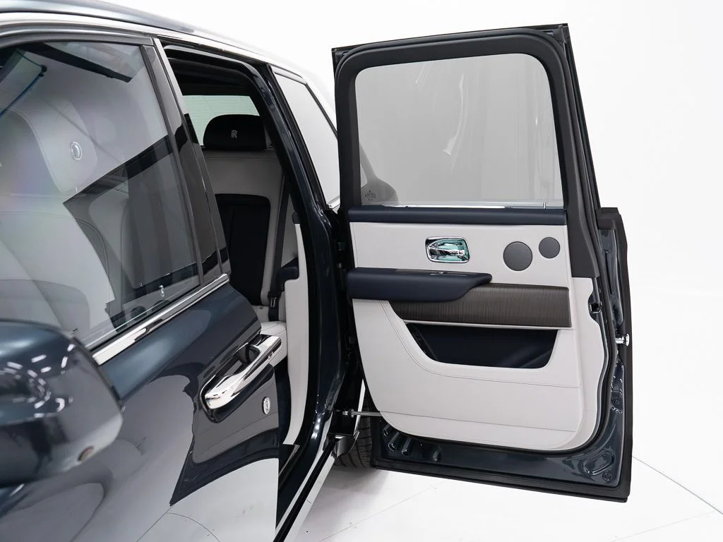2026 Rolls-Royce Cullinan Base - Photo 22