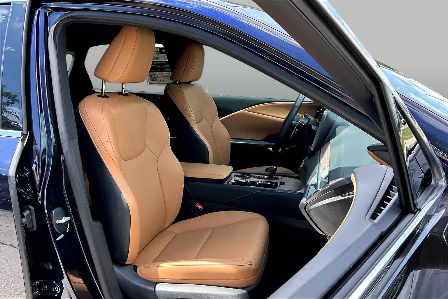 Used 2024 Nightfall Mica Lexus Premium Plus image 9
