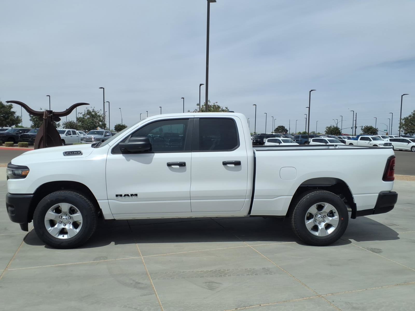 New 2026 Bright White Clear-Coat Exterior Paint RAM Tradesman image 3