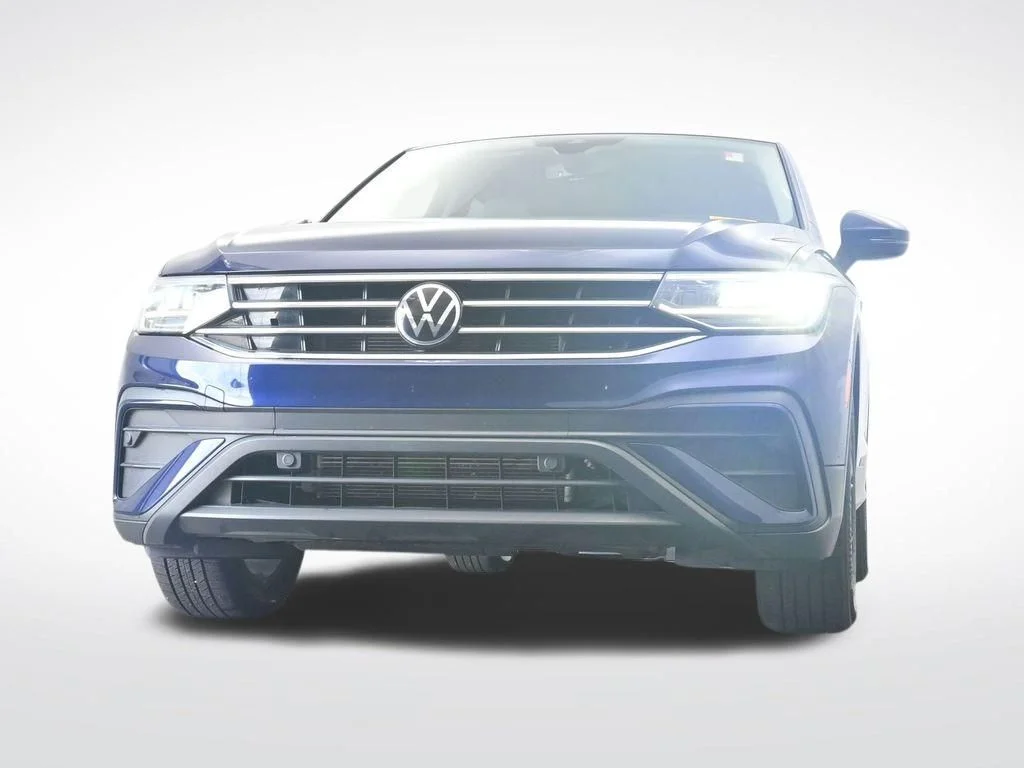 Used 2023 Blue Volkswagen 2.0T SE image 31