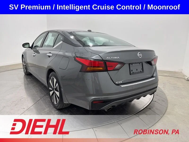 Used 2021 Gray Nissan 2.5 SV image 5