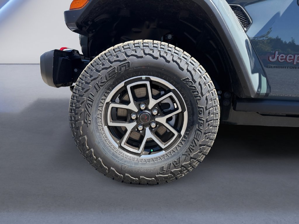 New 2026 Anvil Clear-Coat Exterior Paint Jeep Rubicon image 10