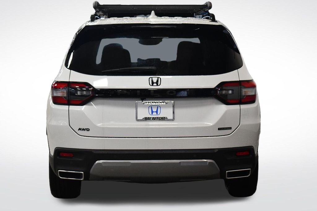 New 2026 Platinum White Pearl Honda Touring image 6