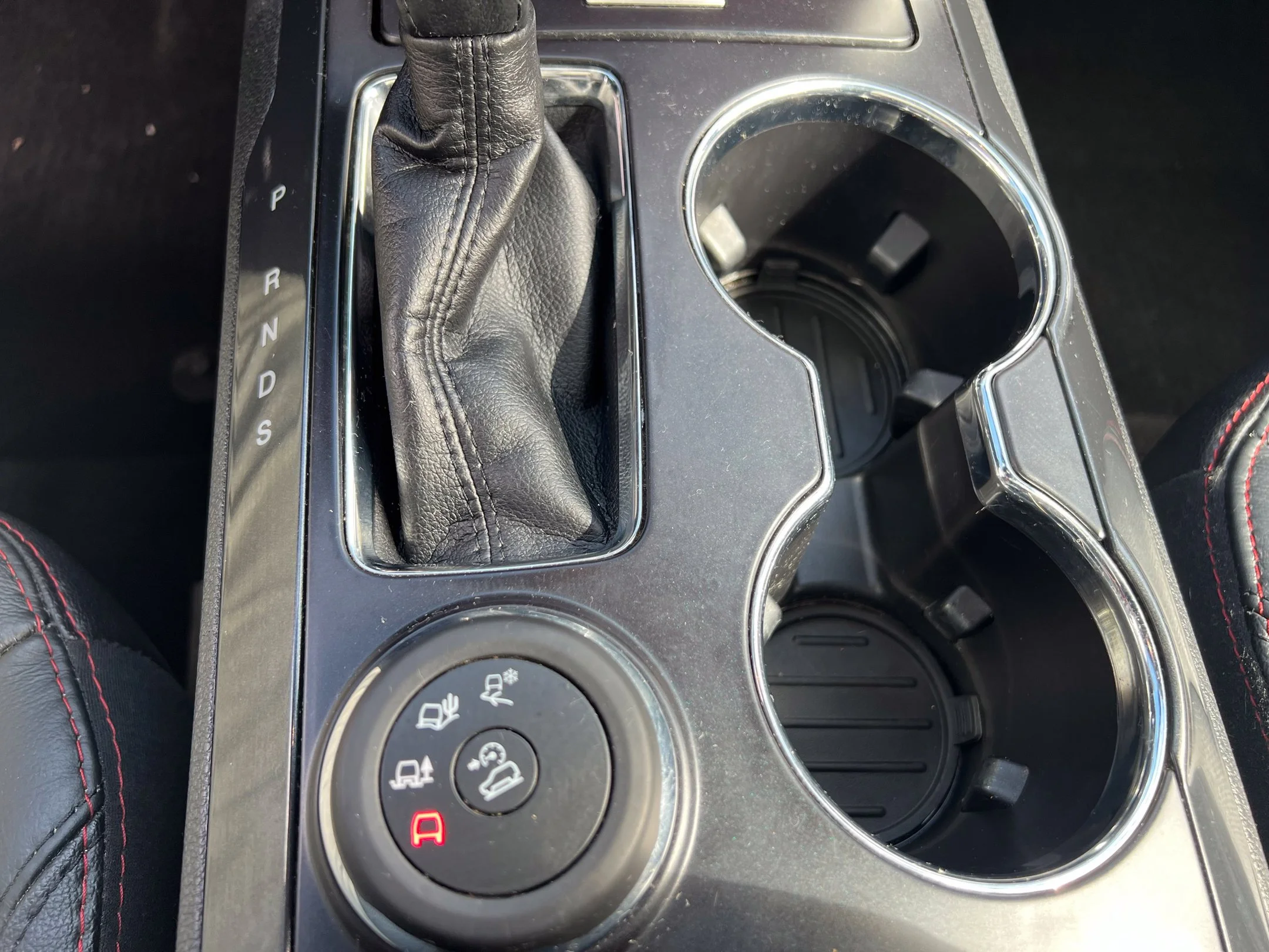 Used 2019 White Ford Sport image 47