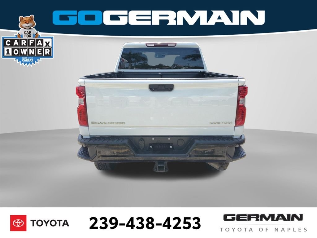 Used 2024 White Chevrolet Custom image 10
