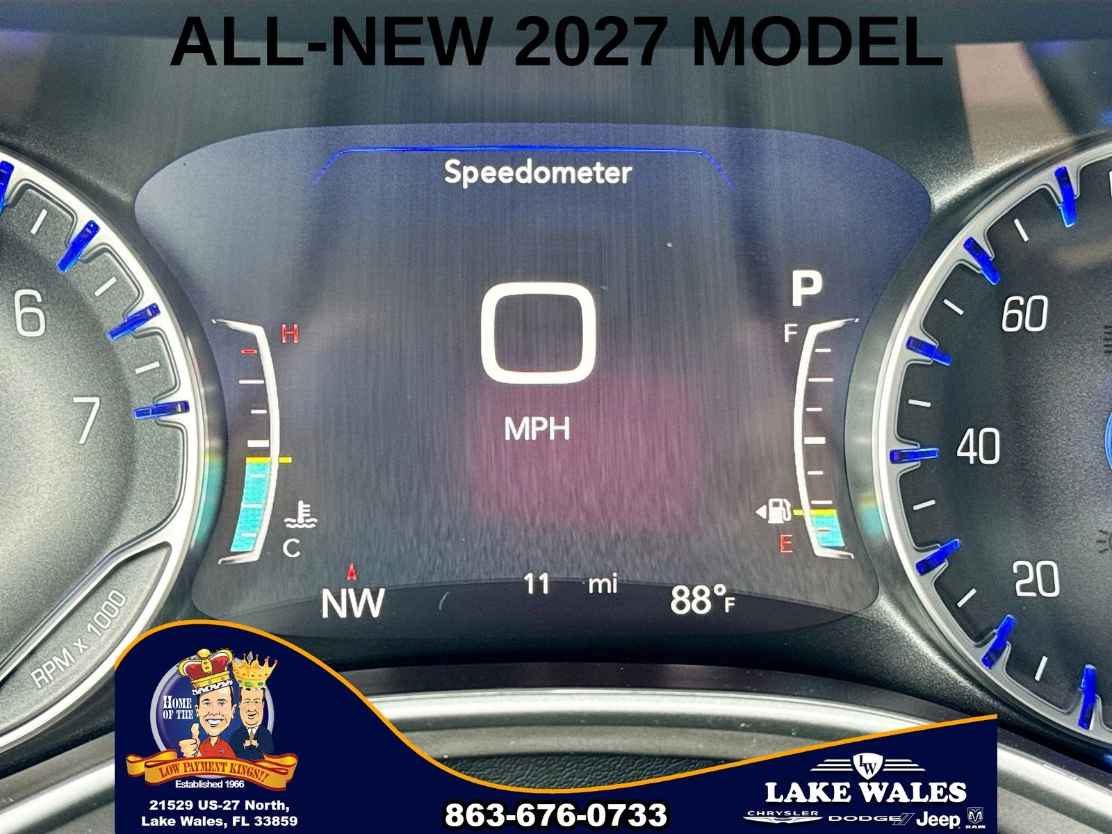New 2027 Diamond Black Crystal Pearl-Coat Exterior Paint Chrysler Limited image 11