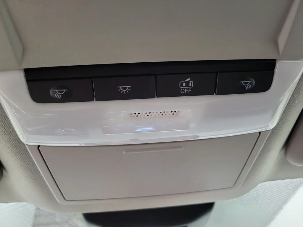 Used 2025 White Nissan SV image 42