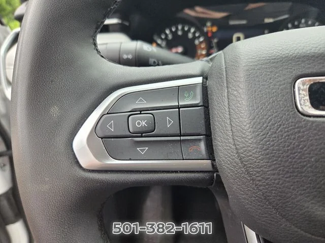 Used 2025 White Jeep Limited image 26