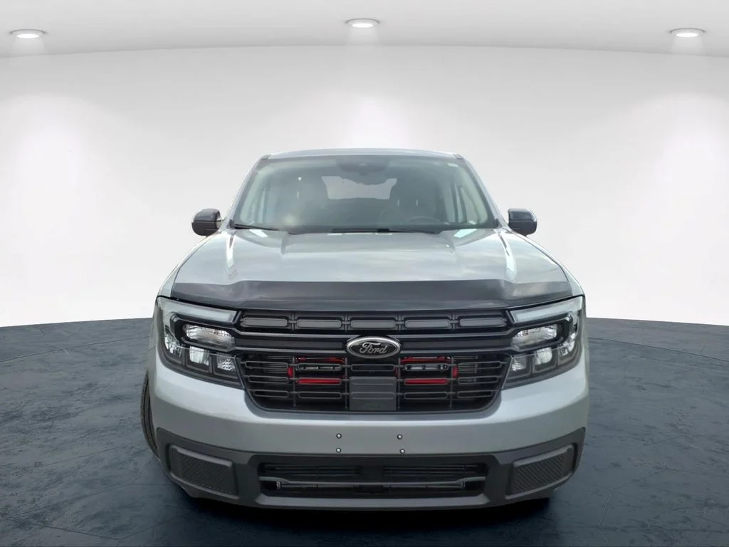 Used 2024 Silver Ford Lariat image 4