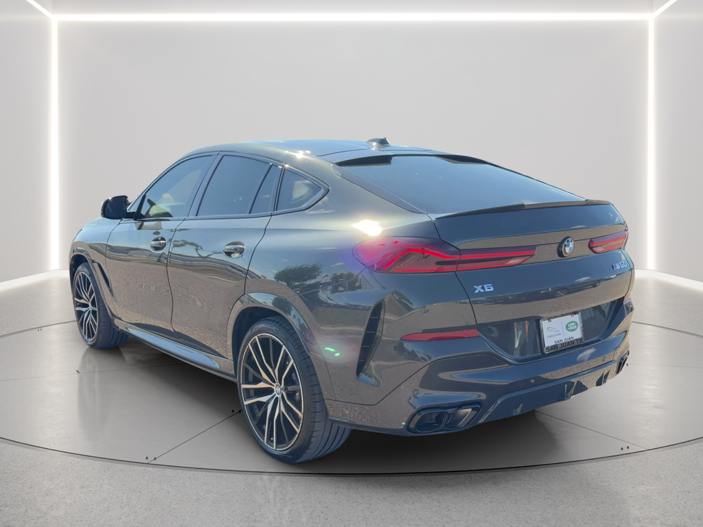 Used 2025 Gray BMW M60i image 7