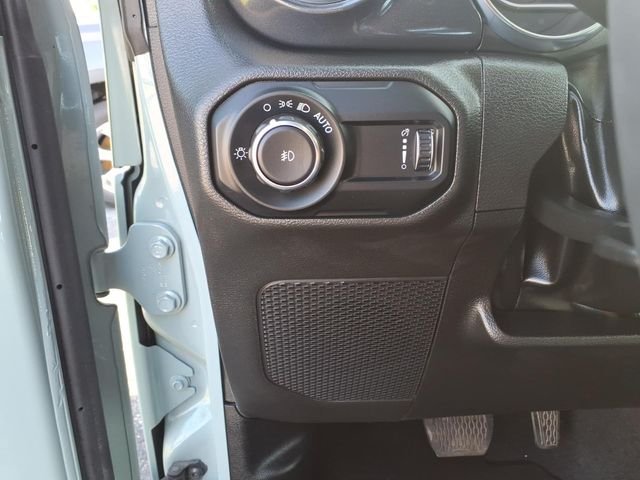 Used 2023 Gray Jeep Altitude image 16