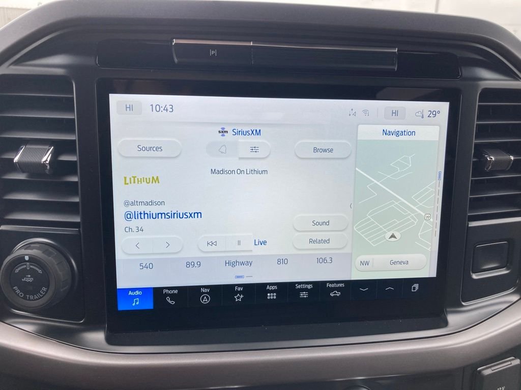 Used 2025 Gray Ford XLT image 38