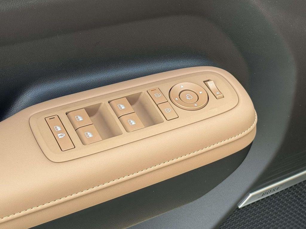 New 2026 Phantom Black Hyundai Calligraphy image 29