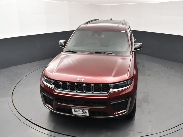 New 2026 Velvet Red Pearl-Coat Exterior Paint Jeep Limited image 14