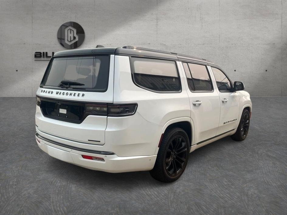 Used 2022 White Jeep Series II image 5
