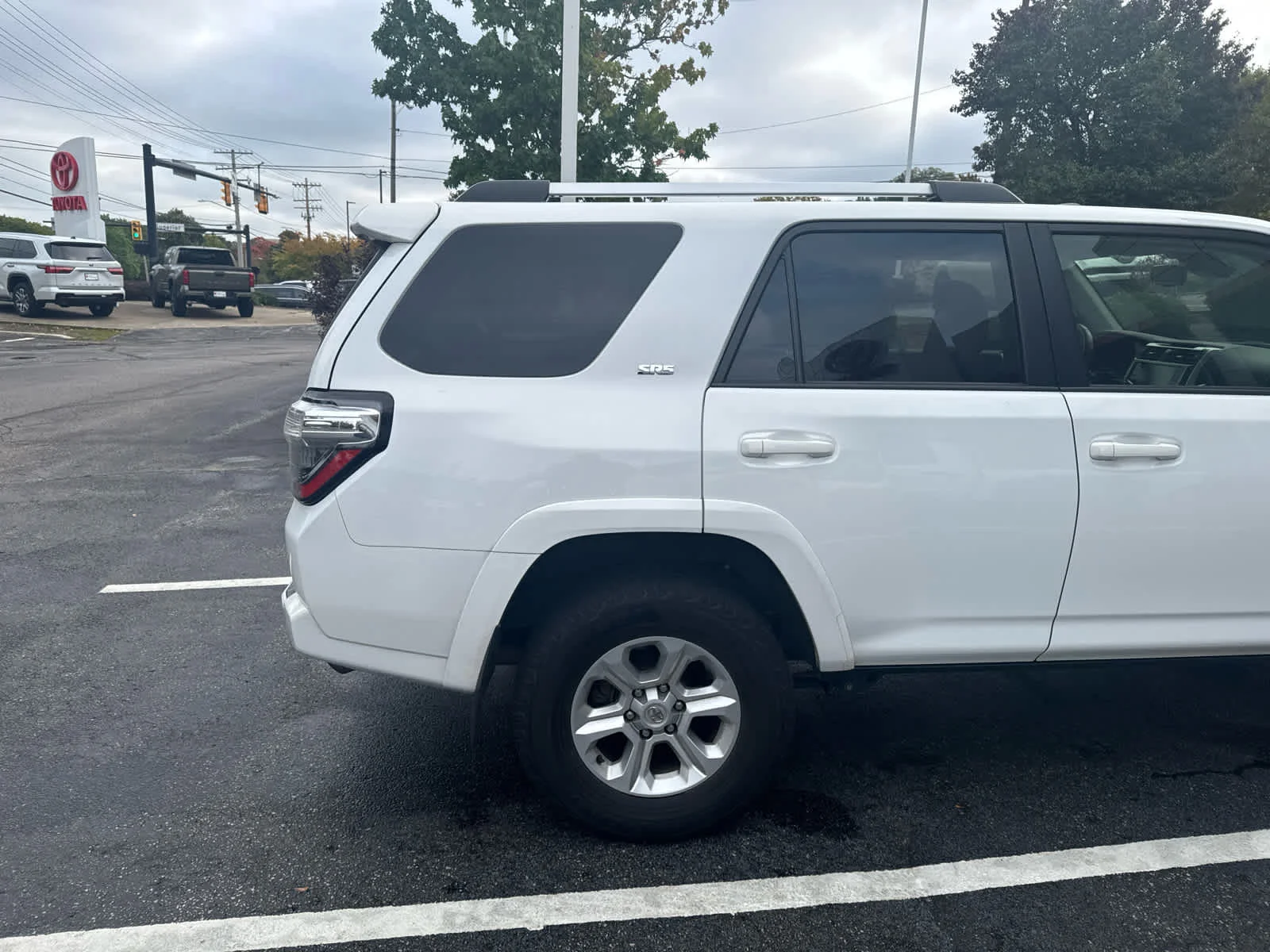 Used 2024 Ice Cap Toyota SR5 image 15