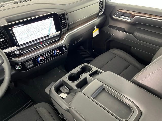 New 2026 Sterling Metallic GMC Elevation image 32