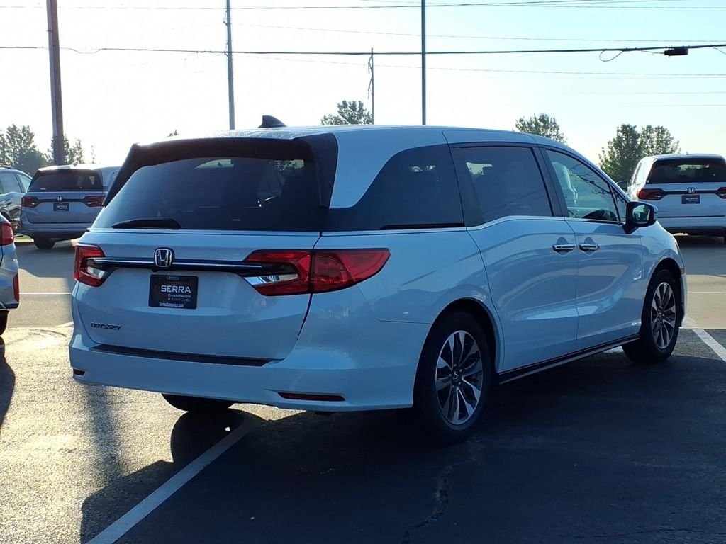 Certified Used 2023 Platinum White Pearl Honda EX-L image 15