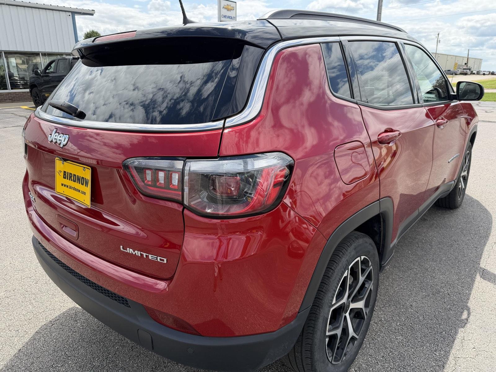 2025 Jeep Compass Limited - Photo 9