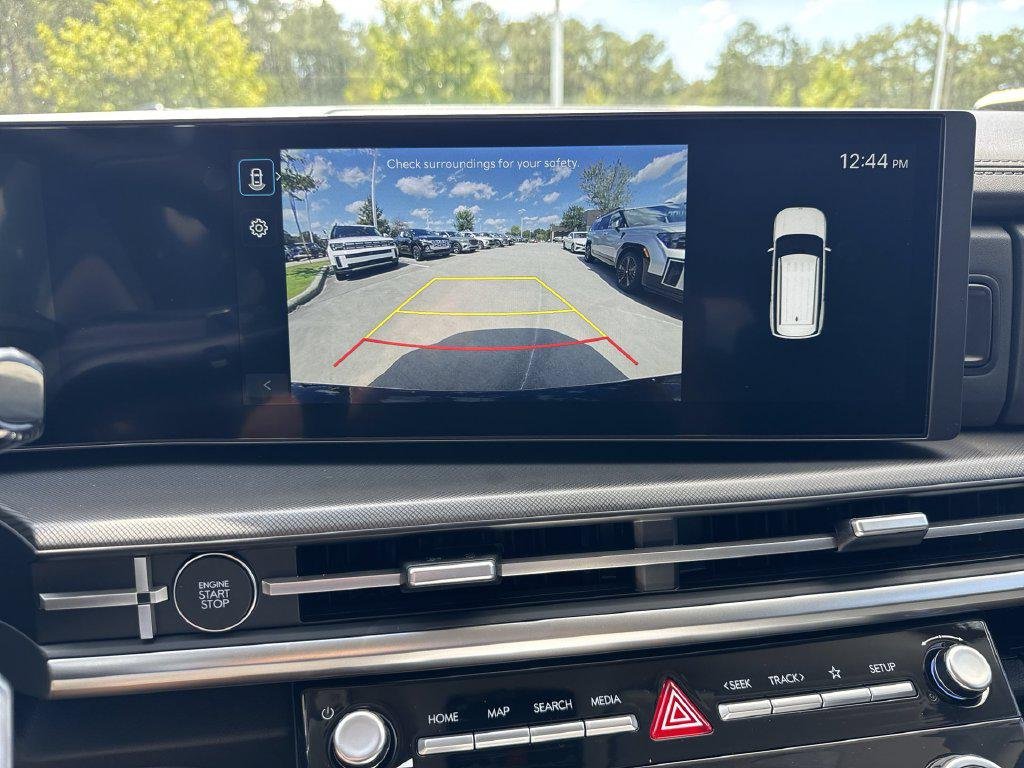 New 2027 Phantom Black Hyundai SE FWD image 23