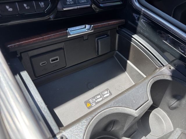 Used 2023 Black GMC Denali Ultimate image 18